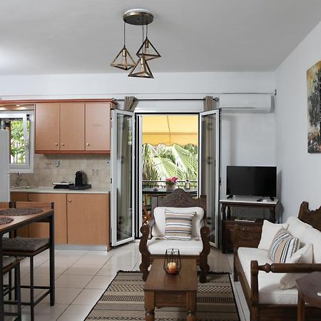 Aegina Town Apartment , With Private Parking Экстерьер фото